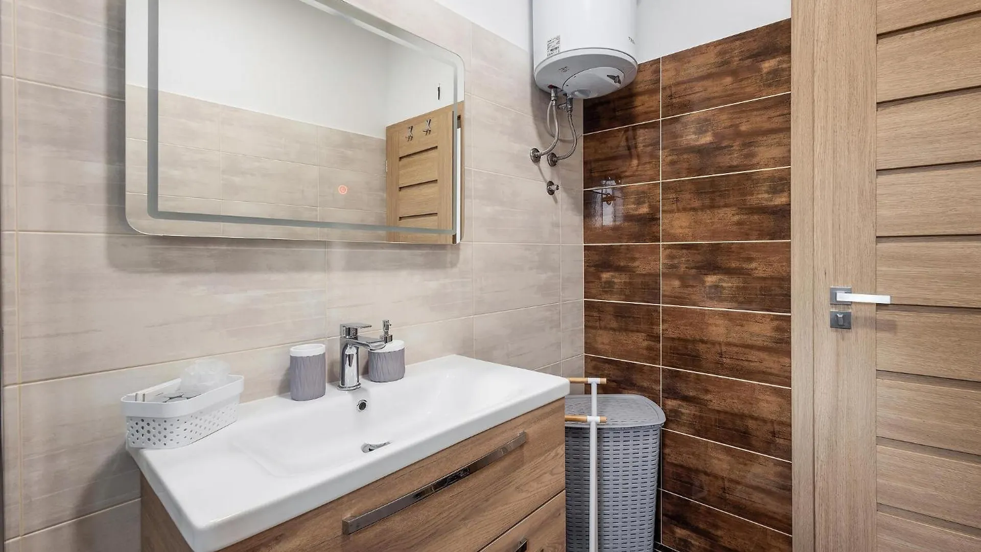 Awesome Home In Vrsi With Outdoor Swimming Pool Casa vacanze