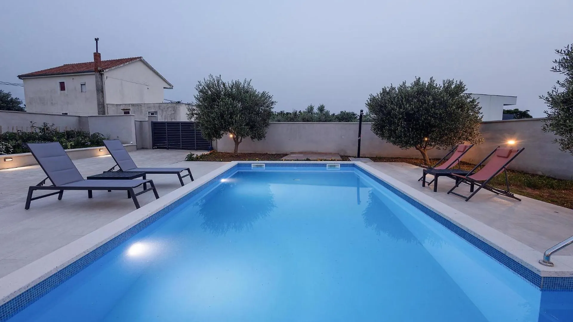 Awesome Home In Vrsi With Outdoor Swimming Pool Croazia